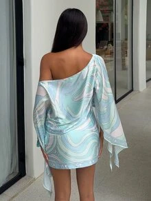 Aloruh 女款春夏新款純色棕色套裝，不對稱肩上衣與低腰迷你裙，2件套，女款度假穿搭，女款音樂節穿搭，波希米亞風格服飾 - 綠色 - 查看 3