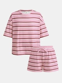 SHEIN Set Atasan dan Celana Pendek Kasual Sehari-hari untuk Anak Perempuan Remaja: Atasan Kaos Longgar dengan Detail Garis Biru dan Sisi Kuning - Kuning - View 7