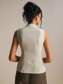 Poéselle 女款軍裝風無袖背心上衣－雙排扣開襟修身馬甲，時尚復古拿破崙夾克層搭外出休閒上衣 - 卡其色 - 查看 4