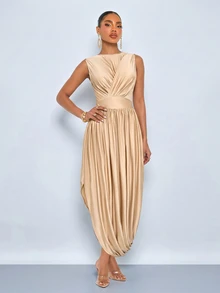 SOLERSUN Women's Summer High-End High-Waist Cinched Waist Apricot Fitted Slim Long Dress - Khaki - View 9