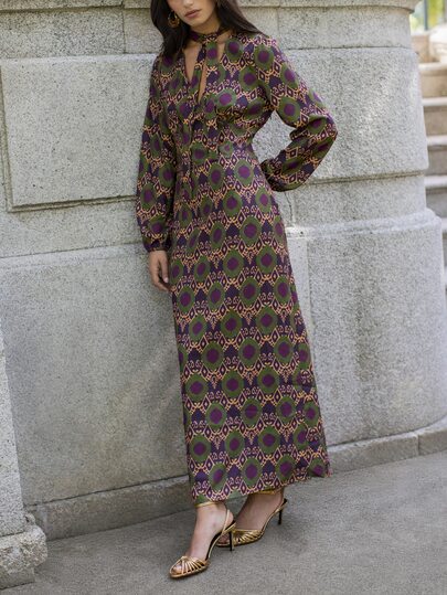 Nöista Deep Purple Print Maxi Dress With A-Line Silhouette. Fall, Party, Going Out And Elegant Style.