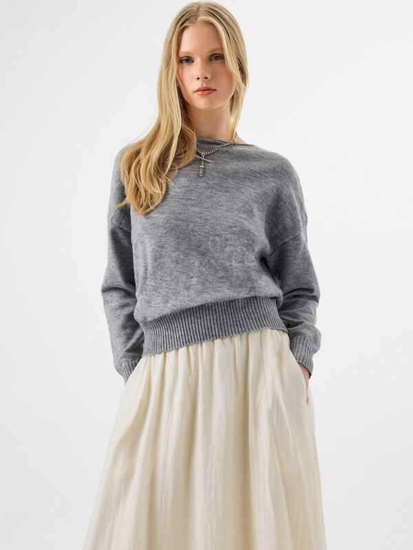 KÆRIA Hus Deep V-Back Relaxed-Fit Sweater - Heritage Knit - Dark Grey - Oversized Casual Long Sleeve Knit Pullover Brunch Office Autumn