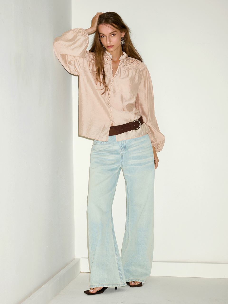 MOTF FRENCH STYLE STAND COLLAR EMBROIDERED RUCHED PETAL SLEEVE BLOUSE