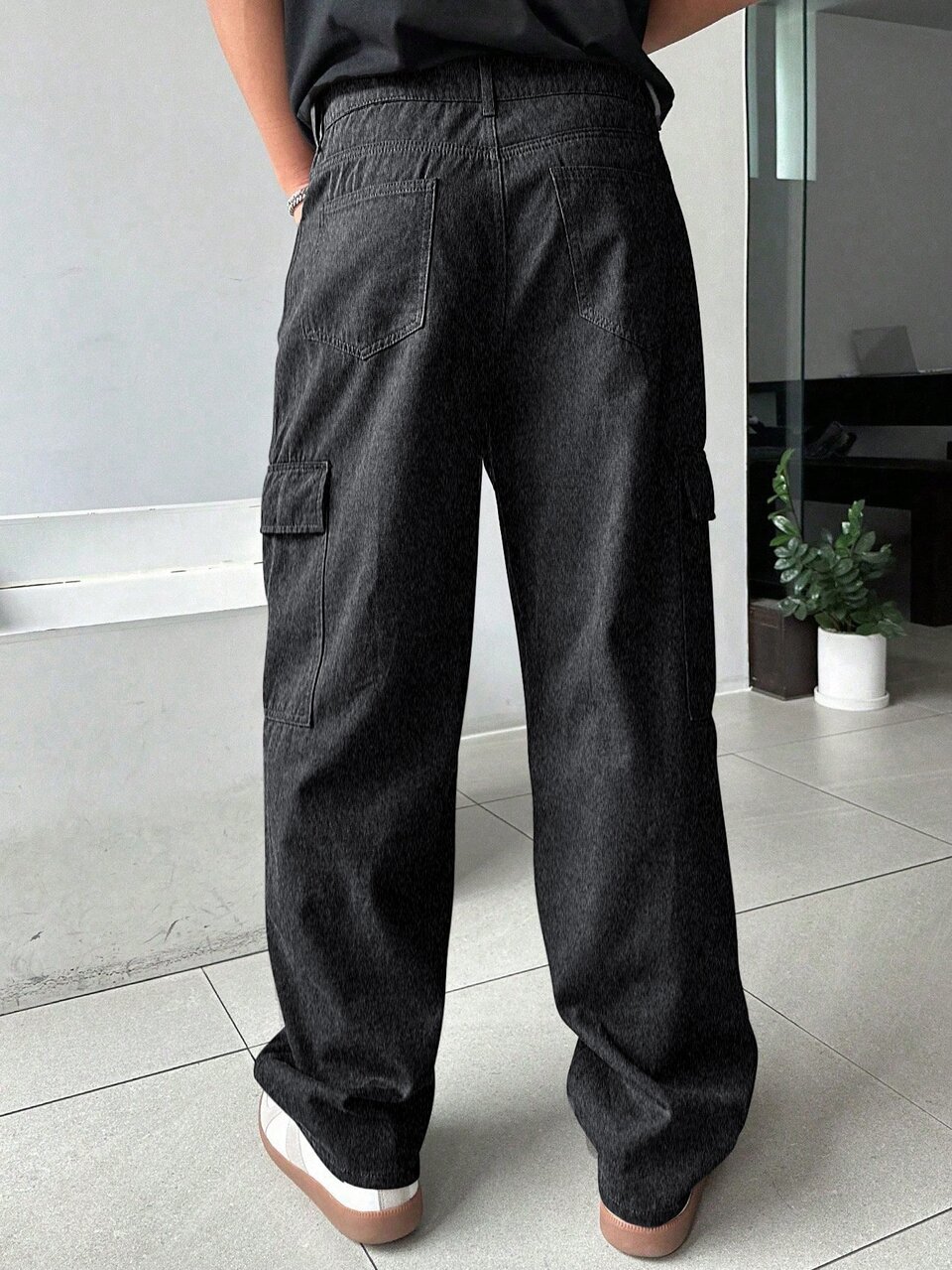 Autumn Solid Color Men's Cargo Pocket Straight Leg Loose Casual Pants