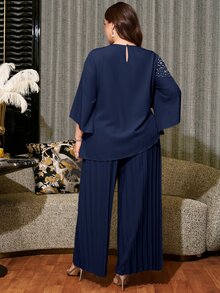 SHEIN Clasi 大尺碼女款仿珍珠裝飾喇叭袖上衣與百褶寬腿褲優雅兩件套 - 藏蓝色 - 查看 2