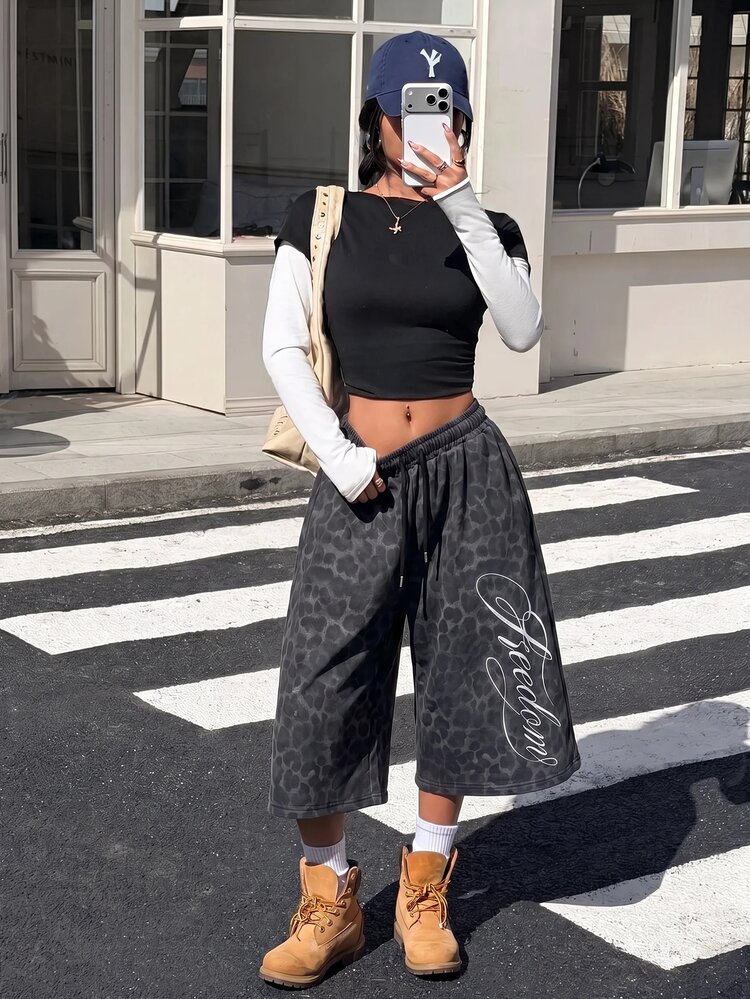 Muchica Women's Leopard Print Letter Pattern Drawstring Sweatpants With Pockets Summer Sweatpants Y2k Black Relaxed And Comfortable Seven-Eighths Pants - Black - View 5