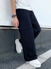 SHEIN 兒童青少年男孩休閒海軍藍日常舒適3D口袋寬鬆素色梭織短褲工裝褲，Y2K穿搭，適合春夏、外出、情人節、約會、旅行、度假、家庭聚會、返校、婚禮季、晚會、運動、生日派對 - 藏蓝色 - 查看 4