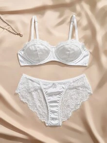 Charlaine Set Bra dan Celana Dalam Wanita - Putih - View 1