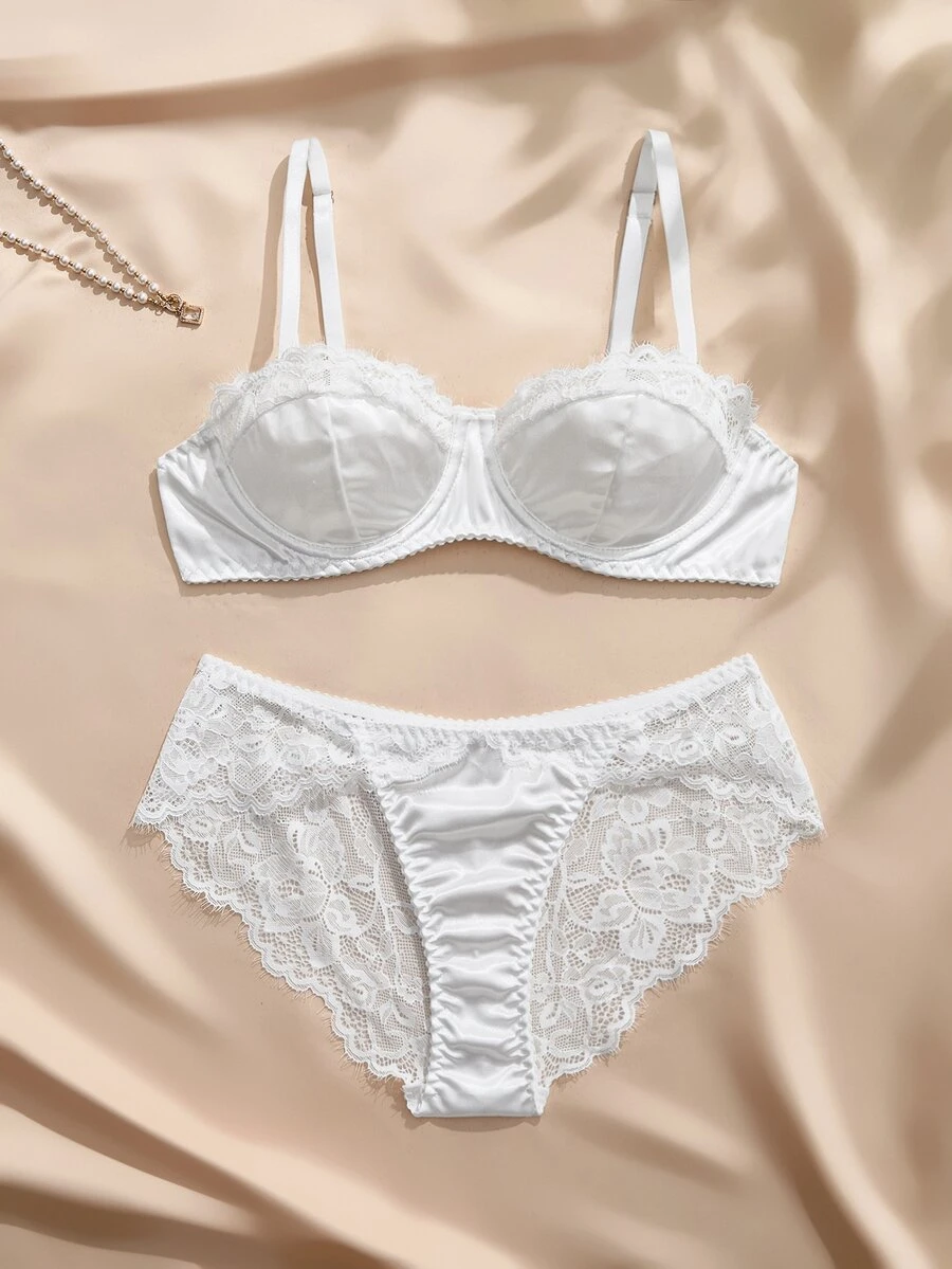 Charlaine Set Bra dan Celana Dalam Wanita - Putih - View 1