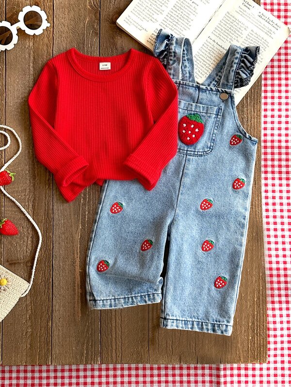 SHEIN Vintaside Kids 1pc Baby Girl Blue Denim Casual Cute Embroidered Floral Strap Denim Jumpsuit, Suitable For Outings And Parties