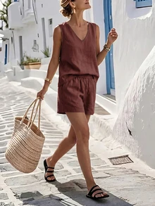 SHEIN LUNE Women's Solid Color V-Neck Top And Elastic Waist Shorts Casual Daily 2-Piece Set - Burgundy - View 3