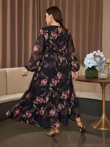 Modelyn Gaun Romantis Elegan Chiffon Motif Bunga Leher Bulat Lengan Lentera Pinggang Terikat Potongan A-Line Regular Fit Ukuran Plus untuk Musim Semi dan Gugur - MultiWarna - View 2