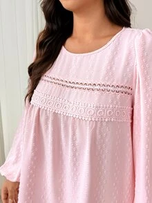 Weeklong Elegant Plus Size Women's Lace Patchwork Cut-Out Long Sleeve Loose Blouse - Baby Pink - View 5
