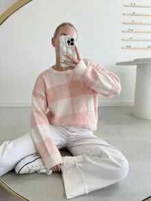 Pariaura Soft Touch Check Cropped Ribbed Knit Sweater - Pink - View 3