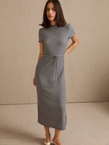 lacRébo Blue Check Midi Dress Boat Neckline, Short Sleeves And Keyhole Back Neck Opening, Spring Summer - Navy Blue - View 2