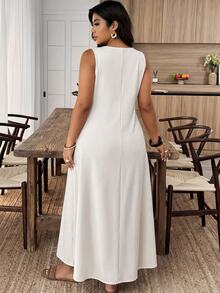 Weeklong White Large Floral Printed Sleeveless V-Neck Button-Accented Maxi Dress Plus-Size Women's For Vacation Casual Wear Office Wedding Guest Party Summer - Multicolor - View 2