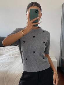 DAZY Heart Decor Loose Fit Short Sleeve Round Neck Casual Knit Top For Women, Spring/Autumn - Grey - View 1