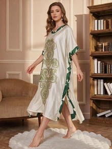 Jahmira Elegant Printed Oversized Women's Nightgown In Faux Silk - Green - View 3
