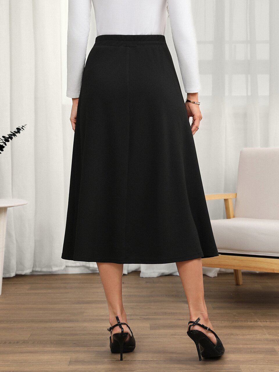 Elegant Classy Paris Pleated Skirt, Black N Gold A Line Fit, High Waist, Button, Midi Length, Office Tea Party Work, Autumn Teachers' Day