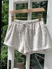 SHEIN EZwear 女士休闲豹纹短裤，适合春夏、夏季穿着，也适合日常通勤、约会、聚会、秋冬、圣诞节、新年、感恩节、派对、婚礼、海滩、毕业典礼等场合，时尚、优雅、休闲、外出、约会、预订、通勤、闪亮、情人节、优雅、度假、休闲、Y2K、外出、毕业典礼等场合。 - 彩色 - 查看 4
