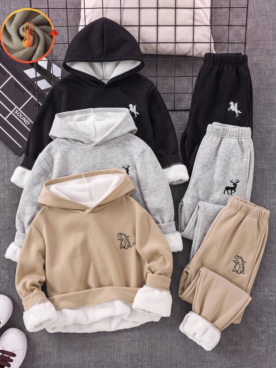 SHEIN 3件組買2送1兒童青少年男孩休閒百搭保暖內裡加厚連帽衛衣，黑色連帽衛衣、卡其色連帽衛衣、灰色連帽衛衣，百搭上衣，適合秋冬、學校、運動、秋季穿搭、冬季穿搭