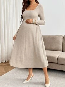 SHEIN فستان أمومة كاجوال للتنقل والتصوير بلون موحد فضي خريفي - كاكي - مشاهدة 7