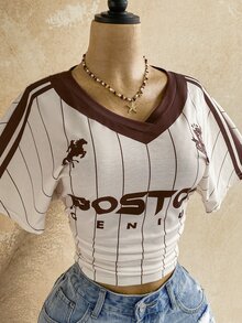 Soleia 新款女款紋理布料圓領收腰短袖T恤 - 米色 - 查看 4