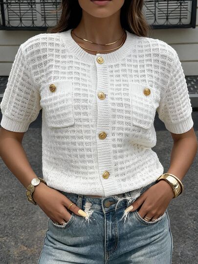 SHEIN Top de punto a cuadros 3D para otoño e invierno, elegante manga corta con botones metálicos para ir al trabajo