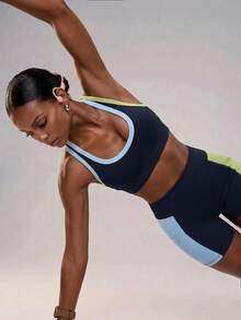 Zivah Setelan Olahraga Wanita Warna Biru Tua dengan Tank Top Pendek dan Celana Pendek Pinggang Tinggi dengan Kantong - Set untuk Gym, Yoga, dan Latihan. - Navy Blue - View 6
