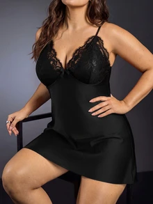 EmpressEnvy Plus Size Women Deep V-Neck Backless Lace Slip Dress, Sexy & Figure-Flattering - Black - View 5