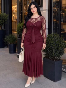 Modelyn Plus Size Women's Elegant Lace Contrast Mesh Burgundy Long Sleeve Ruched Waist Knit Dress, Suitable For Party Dinner Date Occasions Wedding Autumn - Burgundy - View 4