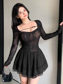 DAZY 性感蕾丝拼接吊带蝴蝶结两件套女装，适合派对、婚礼等场合，秋季女士家居服套装 - 黑色 - 查看 2