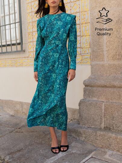 Nöista Floral Print Long Dress In Green Tones. Round Neck, Fitted Waist, Shoulder Detail. Elegant, Wedding Guest, Special Occasion. Fall, Autumn, Winter.