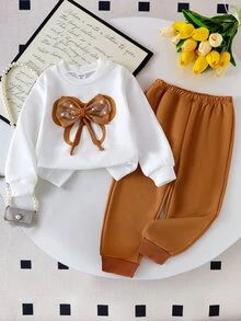 SHEIN Playful Pals Young Girls Sweet Rhinestone 3D Bow Knot White Sweatshirt & Solid Khaki Brown Sweatpants 2pcs Outfit Set Casual Co Ords Back To School Tracksuit - Khaki - View 3