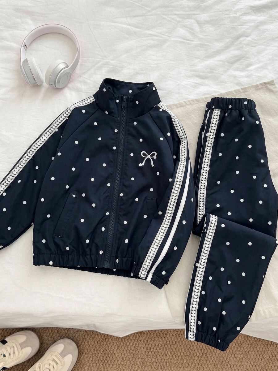 SHEIN Genkimix Kids 2件組女童幼兒秋冬防風夾克套裝,學院風波點蝴蝶結刺繡休閒時尚愛心裝飾立領拉鍊外套褲,白色 - 藏蓝色 - 查看 1
