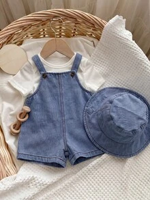 SHEIN 2件組嬰兒男童女童夏季牛仔吊帶短褲與漁夫帽套裝，休閒度假穿搭，適合戶外、海灘、旅行 - 藍色 - 查看 3