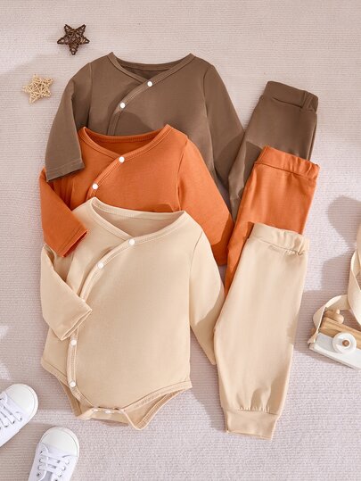 SHEIN This 3-Piece Bodysuit Set Is Beautifully Designed With High-Quality Materials, Providing Full Comfort And Convenience For Infants And Toddlers. The Set Includes Three Bodysuits, Each With Different Designs And Details To Cater To Babies' Various Wearing Needs In Different Occasions. Neutral Baby Clothes Warm Baby Clothes Unisex Baby Clothes Chic Outfits For Autumn/Winter