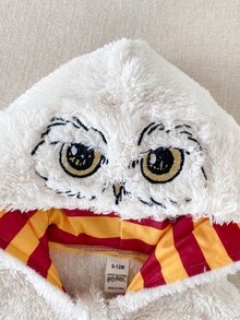 PrepCrw HARRY POTTER X SHEIN 1件男嬰舒適百搭時尚休閒極簡純色毛絨白色Hedwig圖案刺繡連帽連身褲長褲，適合秋冬室內、日常、運動、拍照、節日穿著 - 白色 - 查看 3