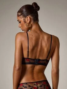 2pcs Sexy Lace Lingerie Set, Wire-Free Triangle Cup Bra, French Romantic Contrast Color Red Lips And Heart Hollow Lace Panties - Black - View 2