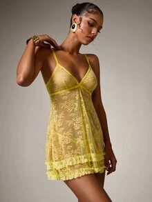 Comfortable Semi-Sheer Lace Slip Dress With Adjustable Straps And Matching Lace Thong Sexy Nightgown - Yellow - View 9