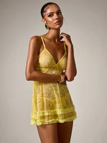Comfortable Semi-Sheer Lace Slip Dress With Adjustable Straps And Matching Lace Thong Sexy Nightgown - Yellow - View 3