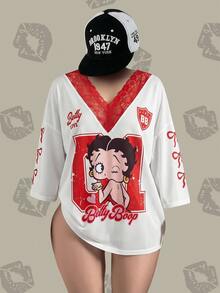 Betty Boop x SHEIN 大尺碼女款 V 領蕾絲拼接卡通印花休閒日常 T 恤 - 紅白色 - 查看 1