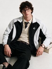 Limitiso 男士印花运动夹克，适合日常穿着、户外活动、健身、休闲、上学、聚会、音乐节等场合。可作为礼物送给朋友或男友。男士立领拉链夹克，拼接夹克，赛车夹克。 - 黑與白 - 查看 4