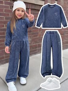 Girls Spring/Autumn Denim Knit 2-Piece Set, Top With Round Neck Long Sleeve Cropped Design, Ribbed Cuffs, White Bow Embroidery On Left Chest, Matching Wide Leg Pants With White Bow Embroidery, Washed Distressed Texture, Vintage Casual Style, Suitable For Spring/Autumn Wear - Dark Wash - View 4