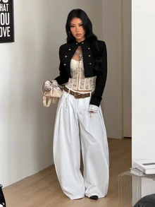 Coolane 女款秋冬街頭風 Rave 嬉皮運動休閒 Y2K 基本款舒適黑色修身短版拉鍊長袖夾克，拿破崙軍裝飾外套 - 黑色 - 查看 2