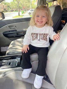 Elladie kids BABY Girs 2 Piece Autumn White Long Sleeve Sweatshirt Top With Leopard New York Graphic Print And Black Rib Knit Flare Pants Cute Infant Fall Clothing - White - View 8