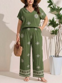 SHEIN LUNE 2件組大尺碼女款軍綠色夏季波希米亞休閒度假套裝，短袖V領T恤與長褲，優雅時尚 - 彩色 - 查看 4