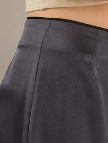 KÆRIA Hus 90's Pencil Slip Skirt - Liquid Textured Satin - Steel Grey - Minimal, Elegant, Date Brunch Office, Premium Fabric Autumn - Grey - View 4