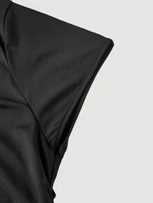 SHEIN MOD 大尺碼女款蕾絲荷葉邊休閒日常短袖連身褲 - 黑色 - 查看 2