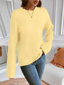 SHEIN [محتوى صوف 5%] كنزة صوفية محبوكة للنساء، نسخة مطورة فاخرة جديدة للخريف/الشتاء، بلون أصفر فاتح، بياقة دائرية، فضفاضة، بتصميم بسيط، بأكتاف منسدلة، مناسبة للعطلات والارتداء اليومي والعمل والتنقل - Butter Yellow - مشاهدة 4